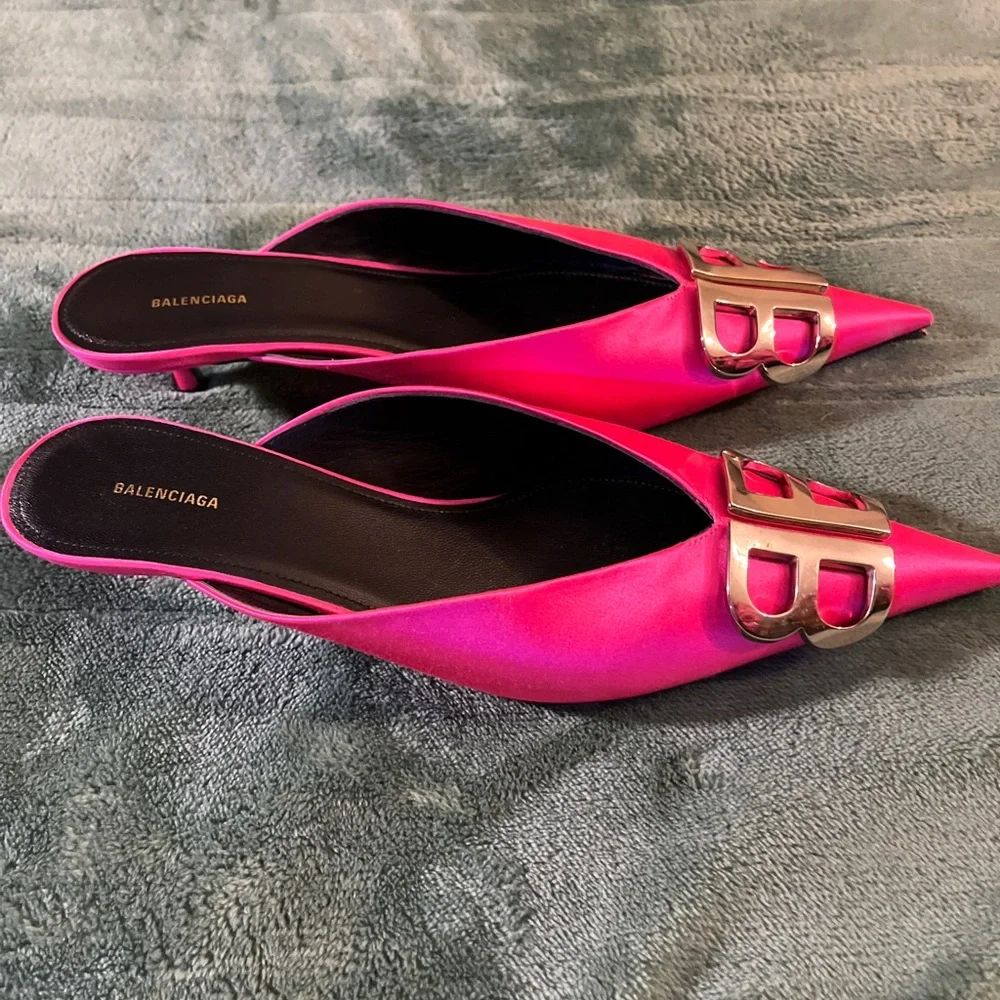 Balenciaga pink BB pump heels - Picture 4 of 7